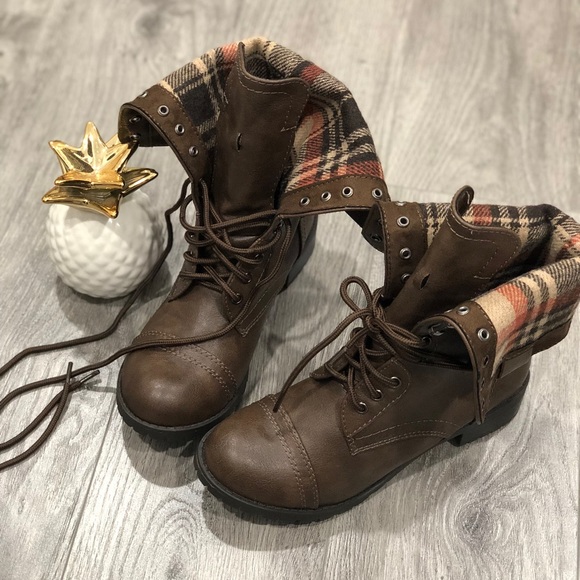 Two Way Flannel Combat Boots - Picture 2 of 6
